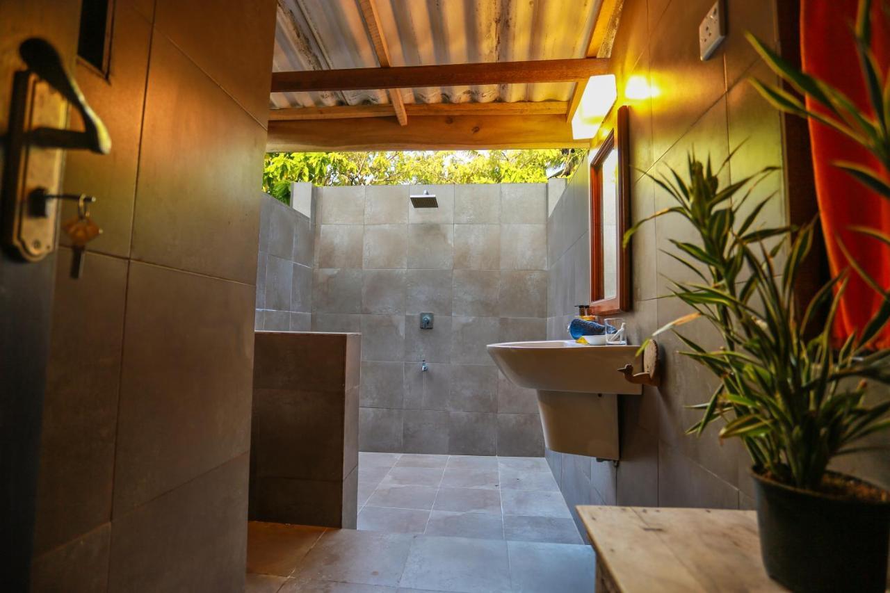 Ocean Cottage Kalametiya Exterior photo